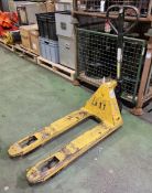 CBG III hand pallet truck - 2500kg capacity