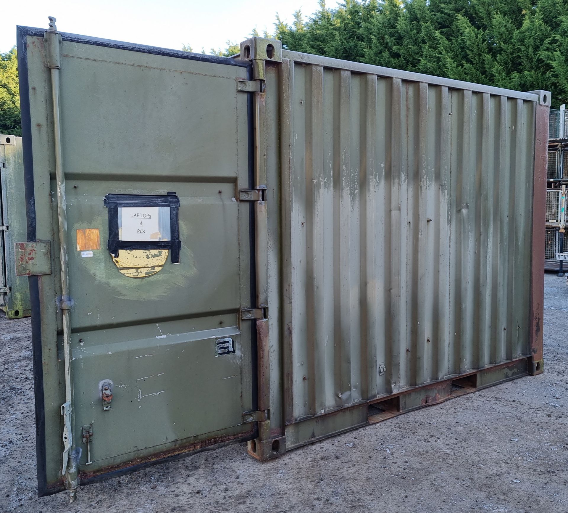 10 Foot shipping container - with external power hook up - see pictures for condition - Image 7 of 11