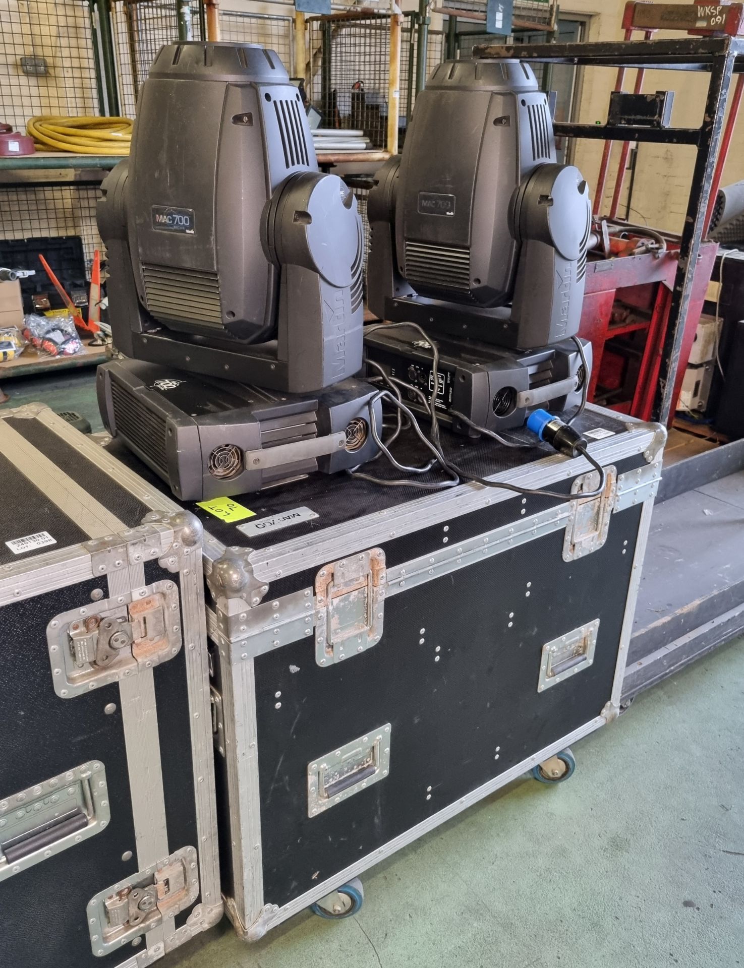 2x Martin MAC 700 Profile moving heads in flight case with Omega brackets, bonds and 16a plugs - Image 2 of 7