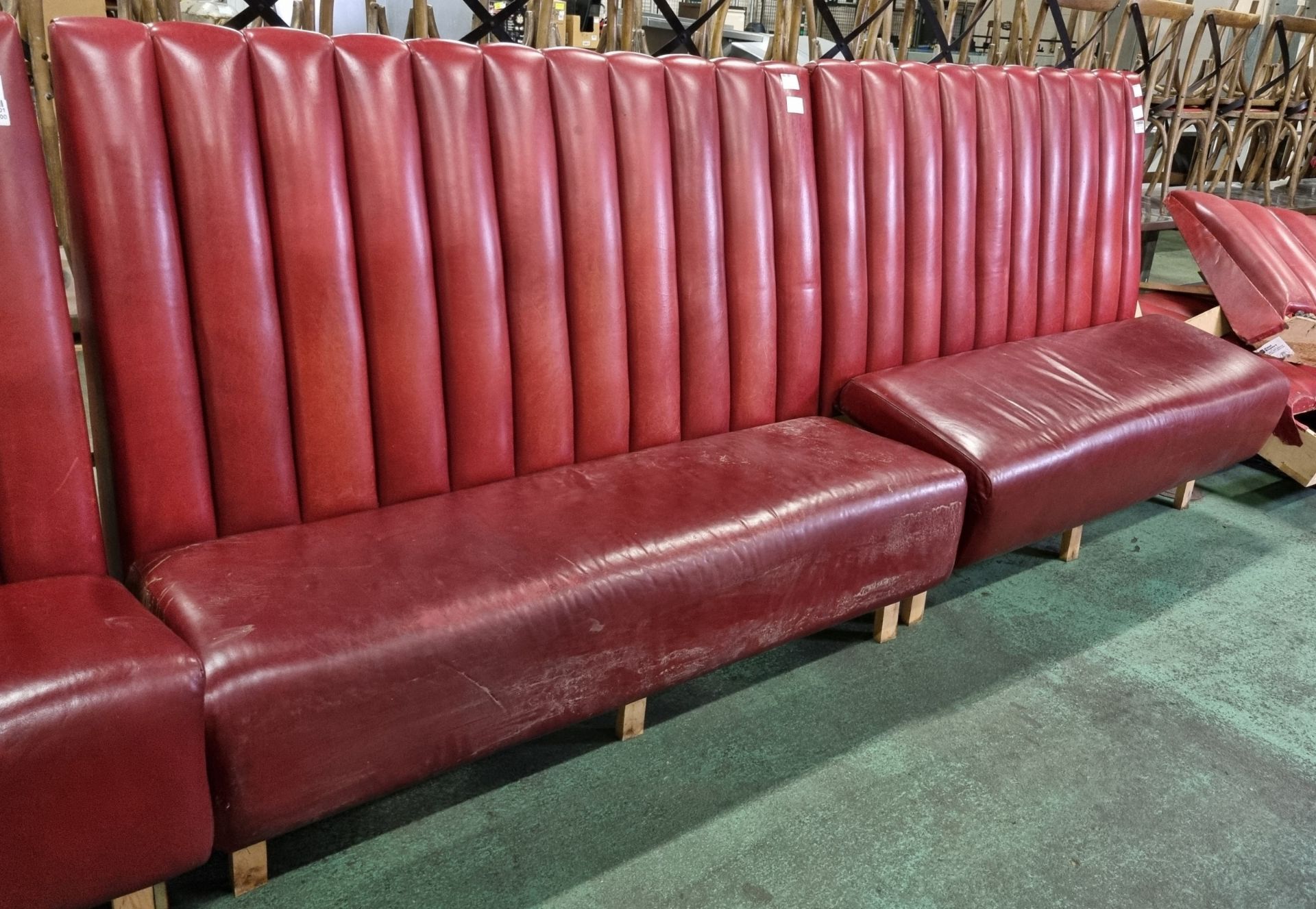 Red leather padded bench seating - Image 2 of 4