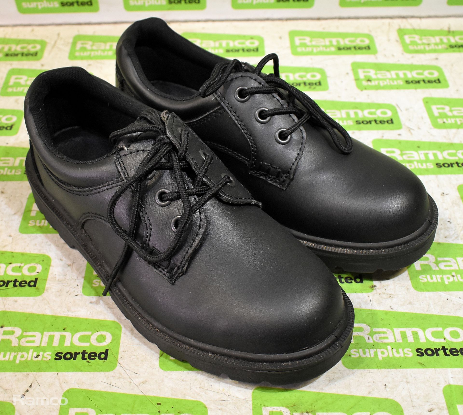 Amblers black safety shoes - size 4, Amblers black safety shoes - size 6, 2x pairs of Amblers black - Image 11 of 13