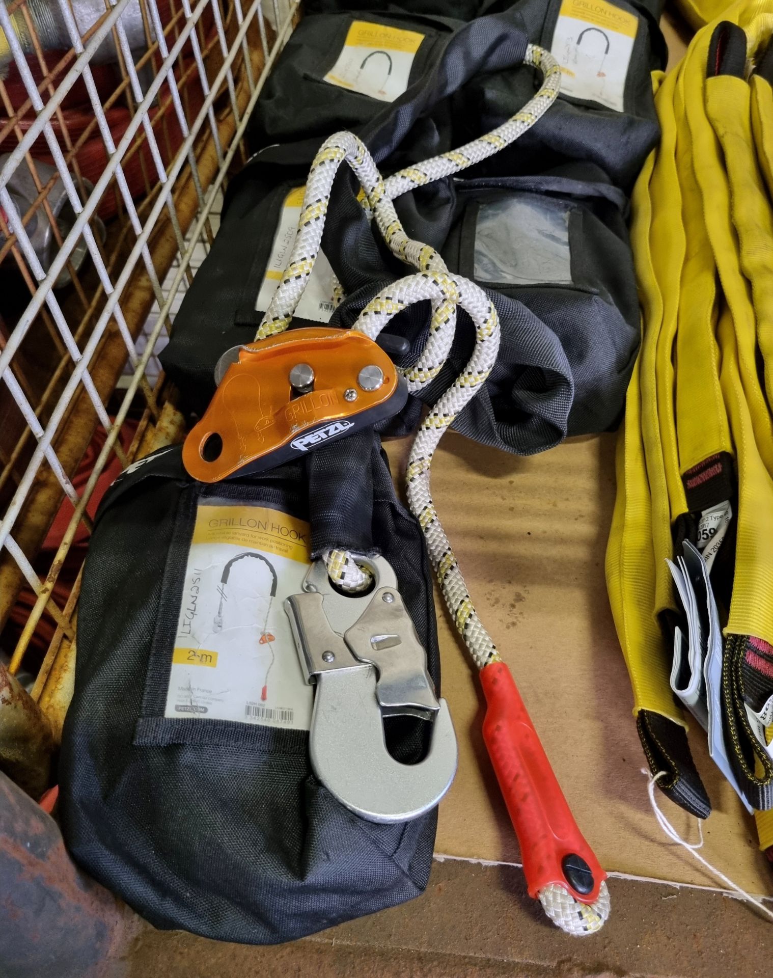 Various climbing equipment - see description for details - Image 6 of 6