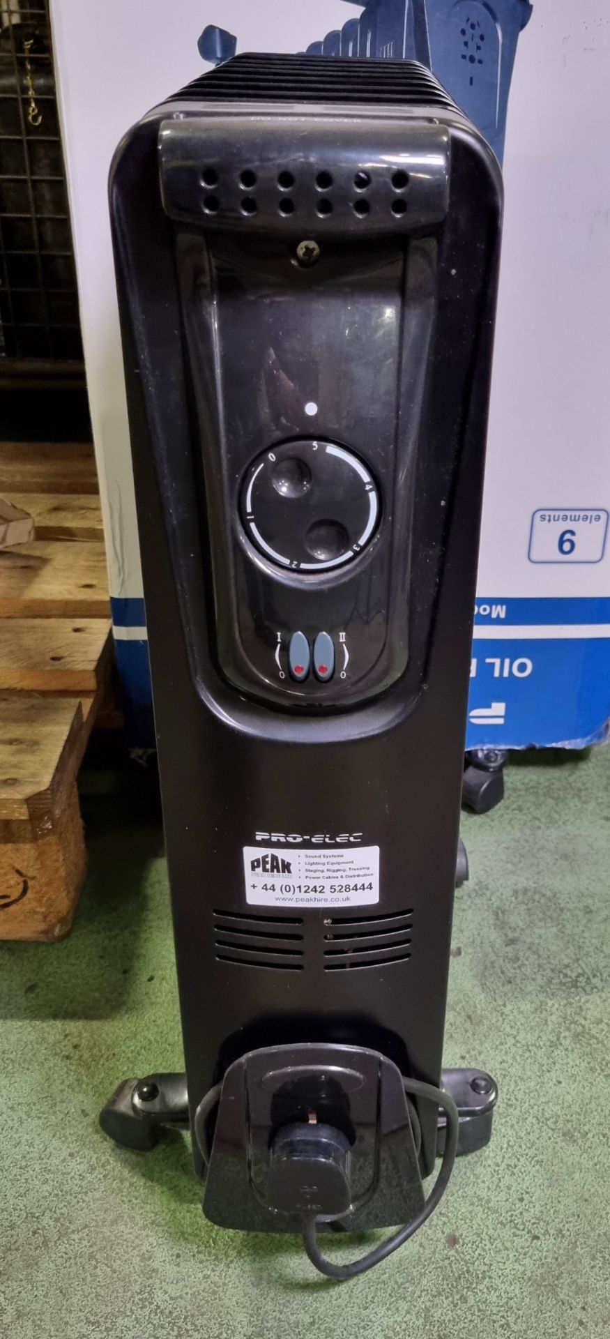 3x Pro-Elec Radiator heaters 2kW - black