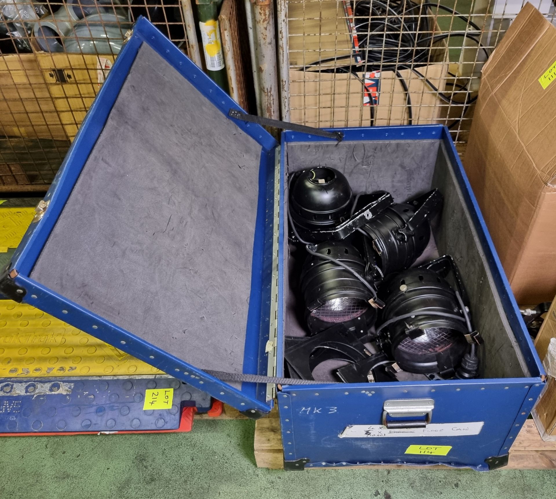 4x Thomas Par 64 Black Floor Cans with lamps, colour frames and 16A plugs