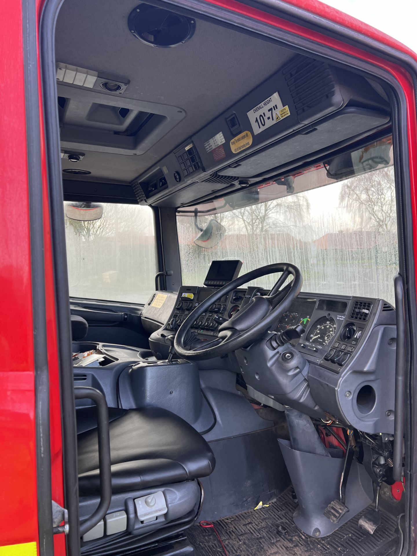 Scania JDC fire engine - 2 axel rigid body - A002 UXW - 230909 km - V5 present - Image 14 of 54