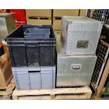 2x Aluminium transport and storage cases, 2x Plastic storage tubs