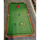 Pool table with cue cupboard - see description for details