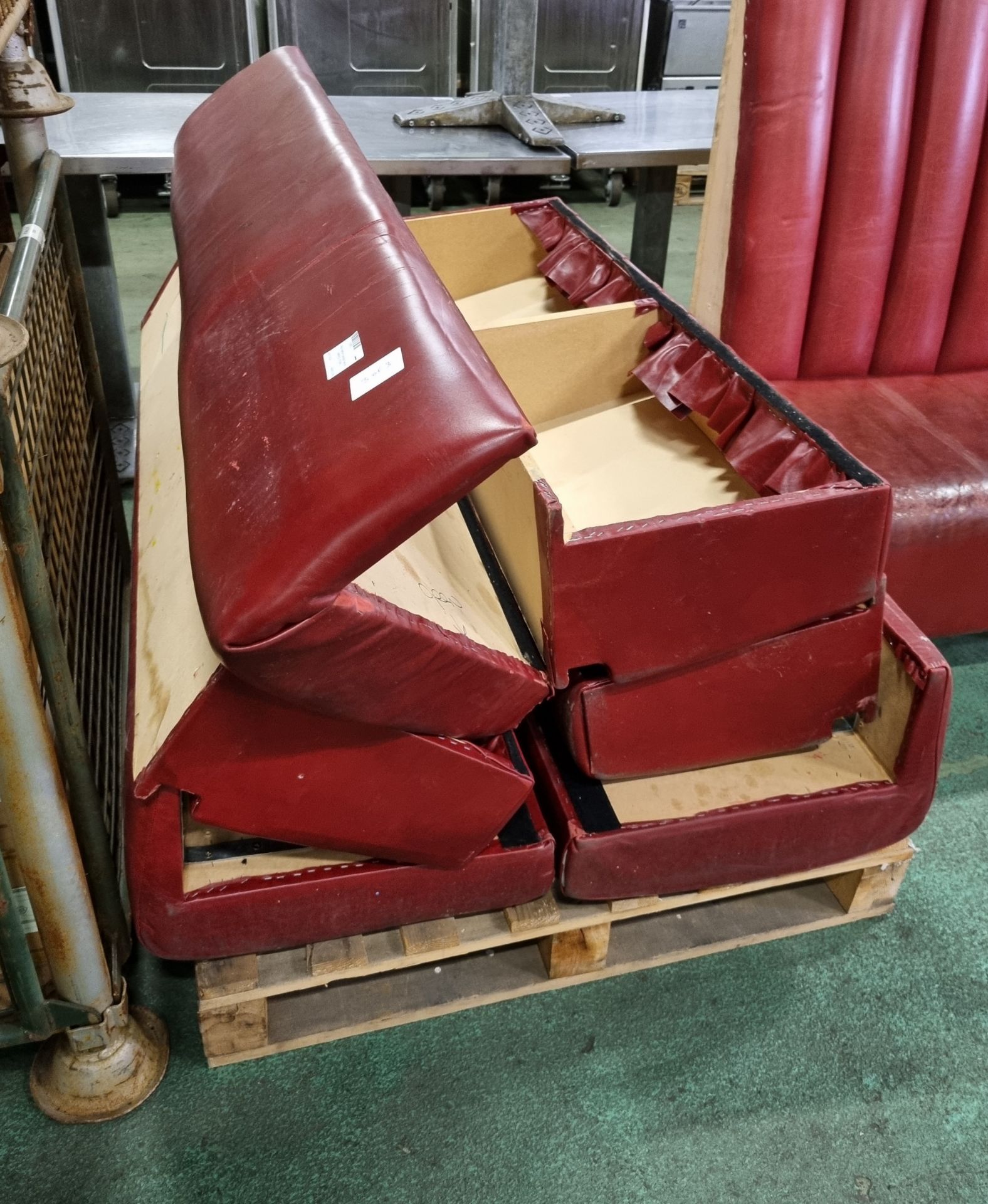 Red leather padded bench seating - Image 6 of 6
