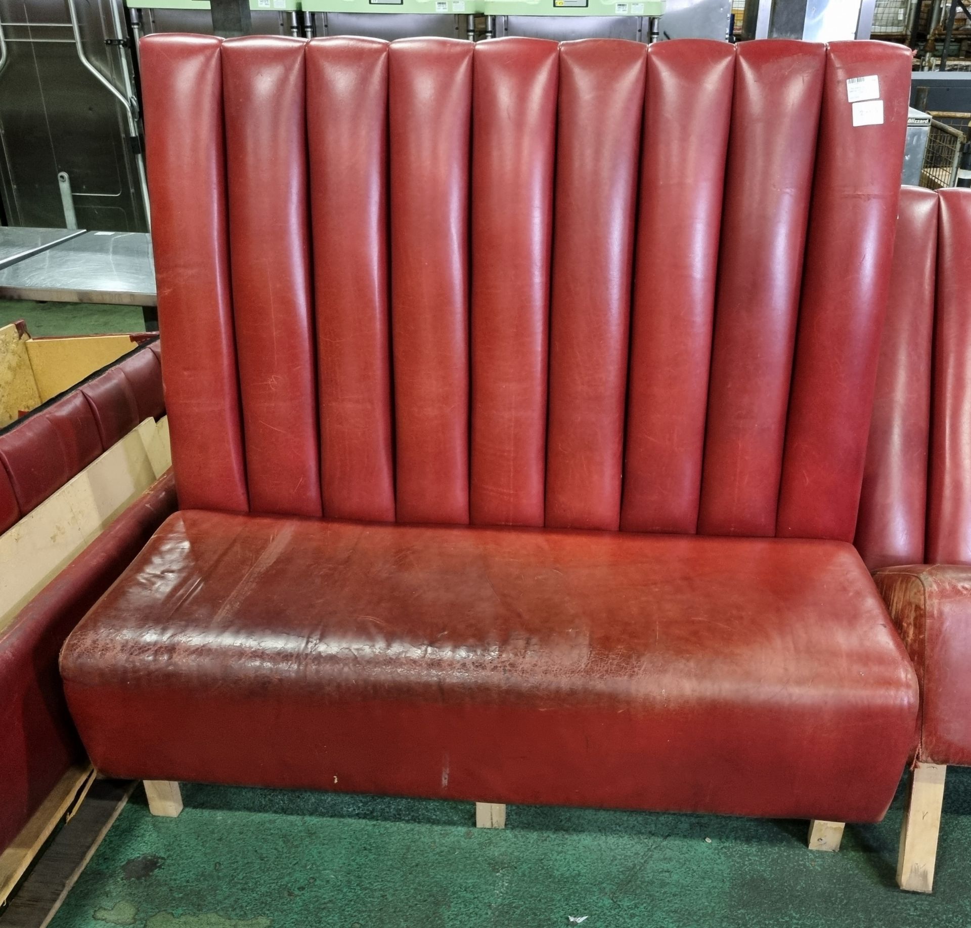 Red leather padded bench seating - Image 4 of 6