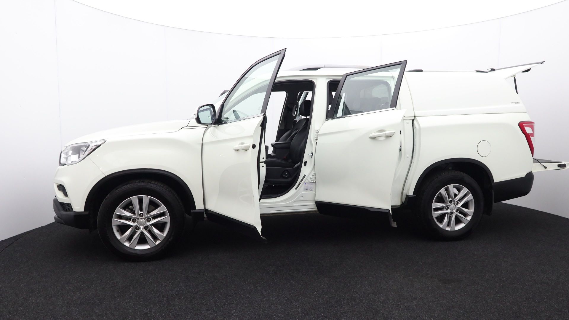 SsangYong Musso Rebel Auto 2019 (RA19 NPJ) Pick Up - 2.2L - Diesel - 125441 miles - V5 present - Image 65 of 69