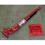 Hi-Lift HL-485 4 ft red lift jack with plastic base plate - max load 2113kg