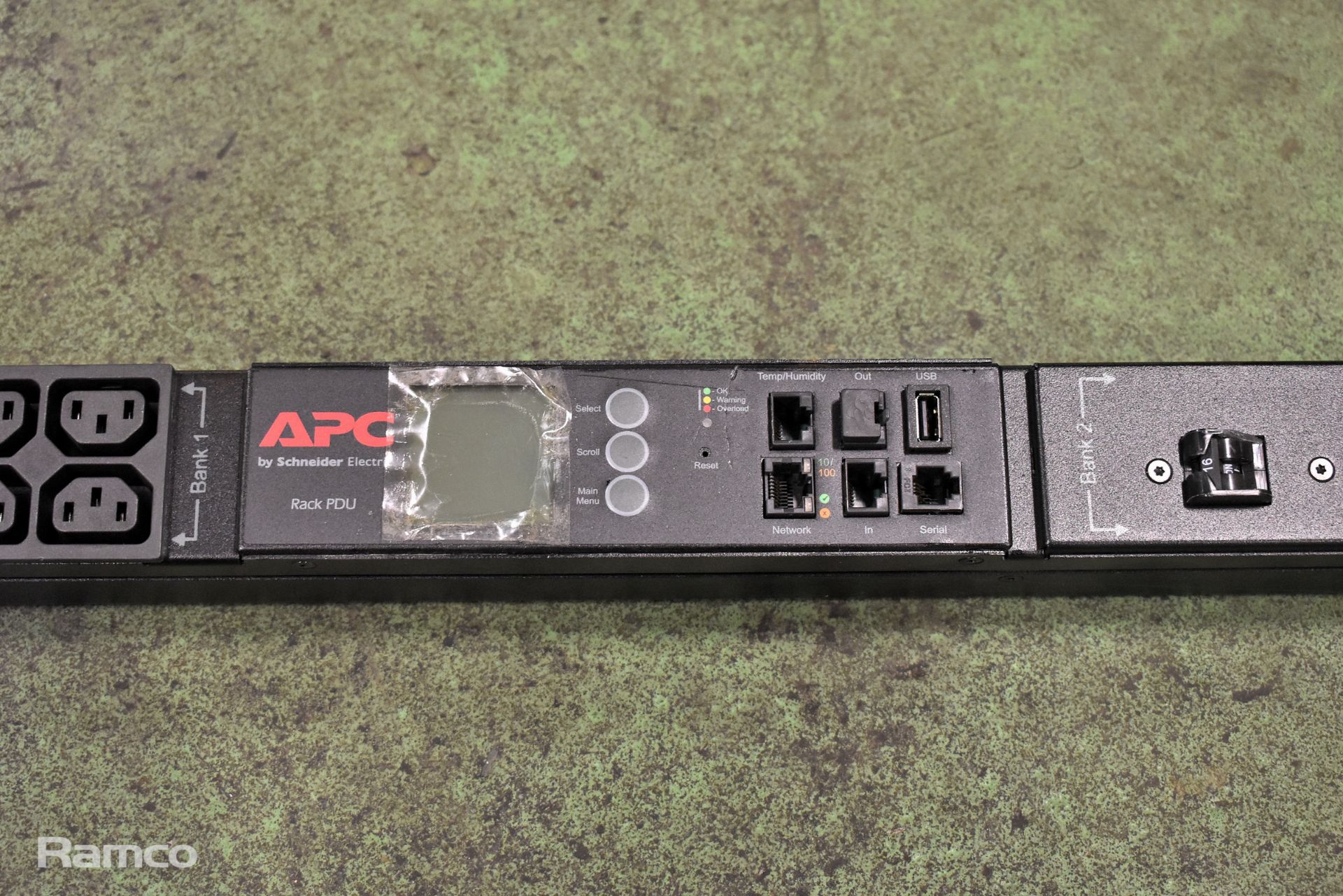 11x Schneider APC AP8853 power distribution units - 32A - rackable - 36x C13, 6x C19 sockets - Bild 6 aus 8
