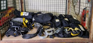 Various lifting equipment - see description for details