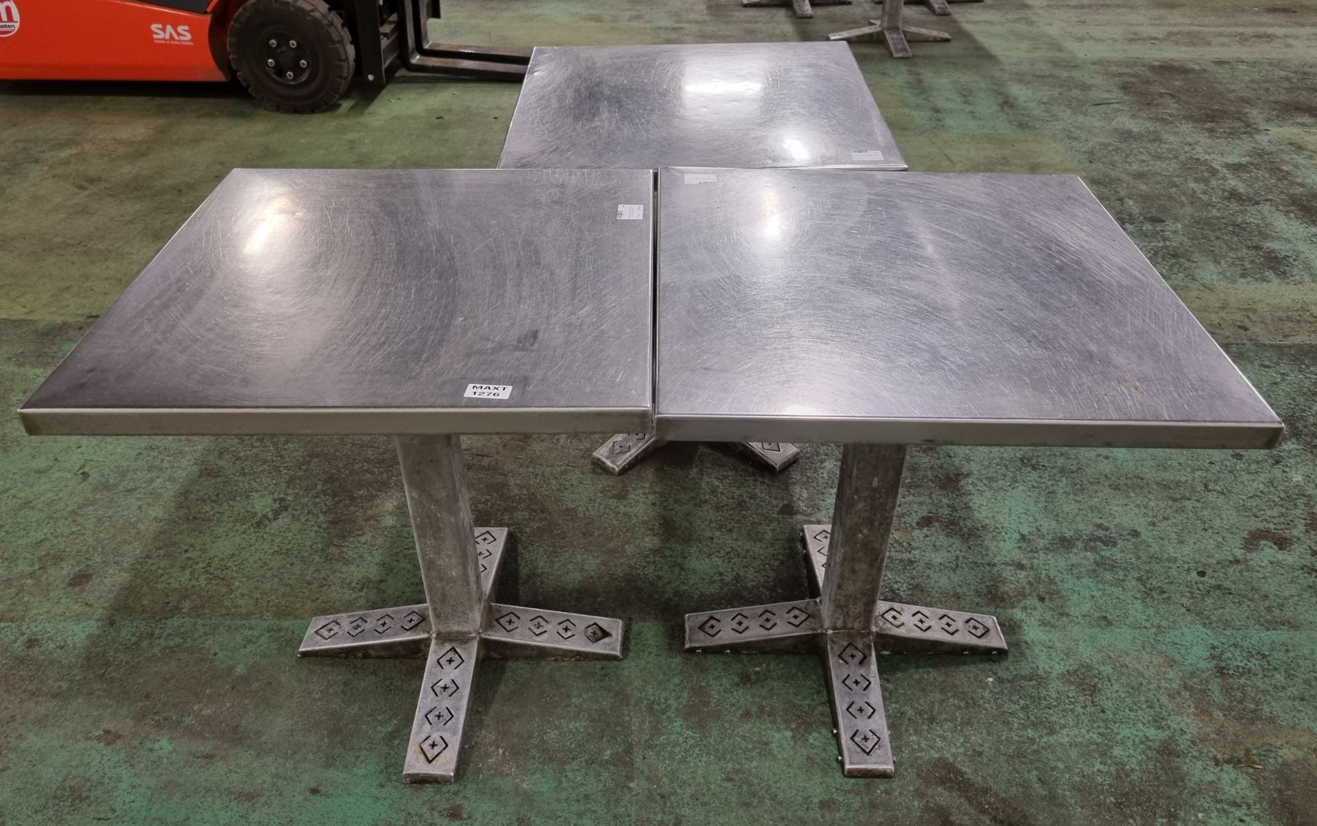 3x Square metal tables - W 700 x D 700 x H 750 mm - Image 4 of 5