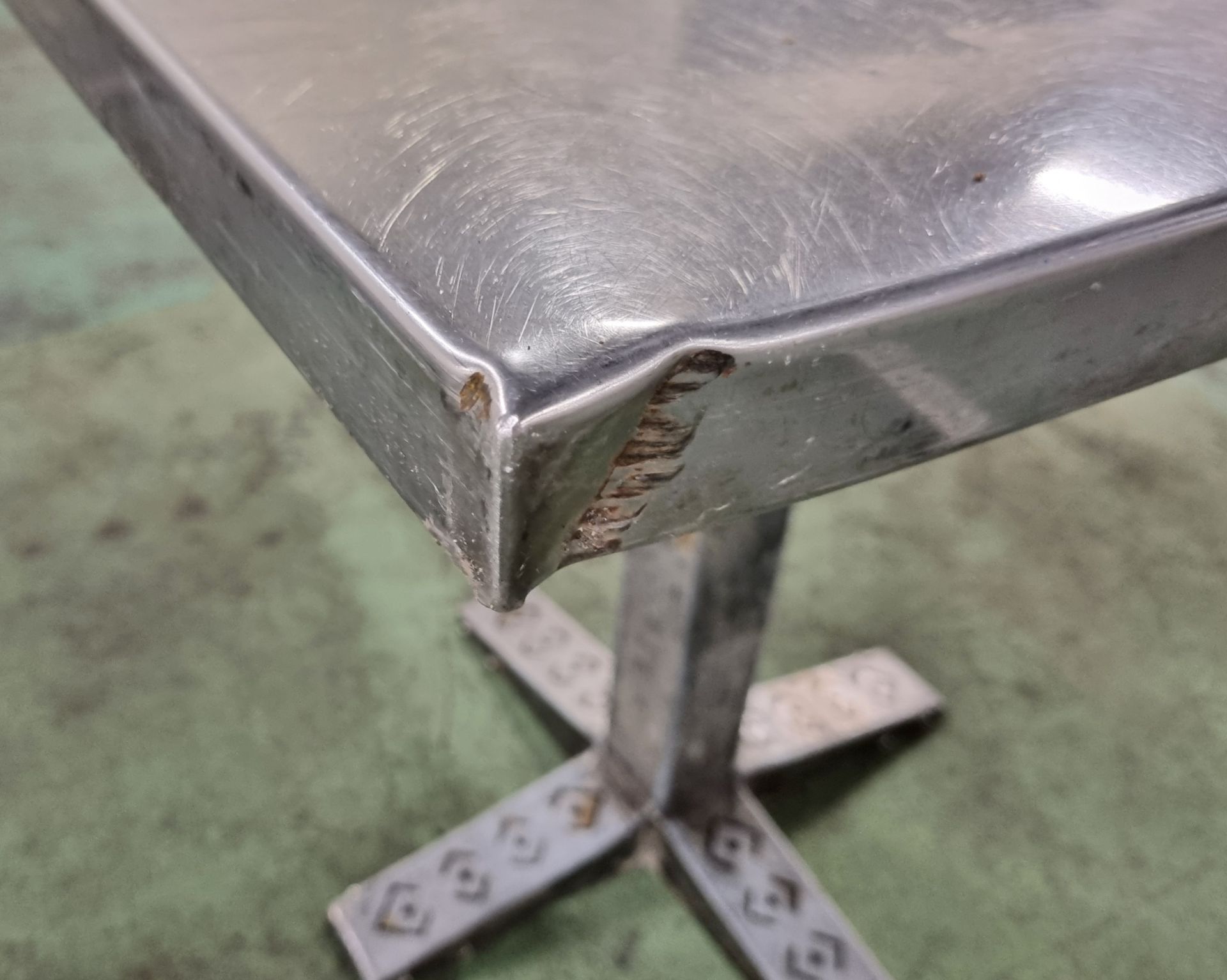 5x Square metal tables - tops are loose - W 700 x D 700 x H 750 mm - Image 7 of 7