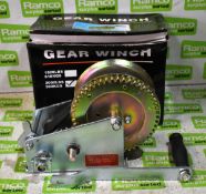 900kg Gear winch - unbranded