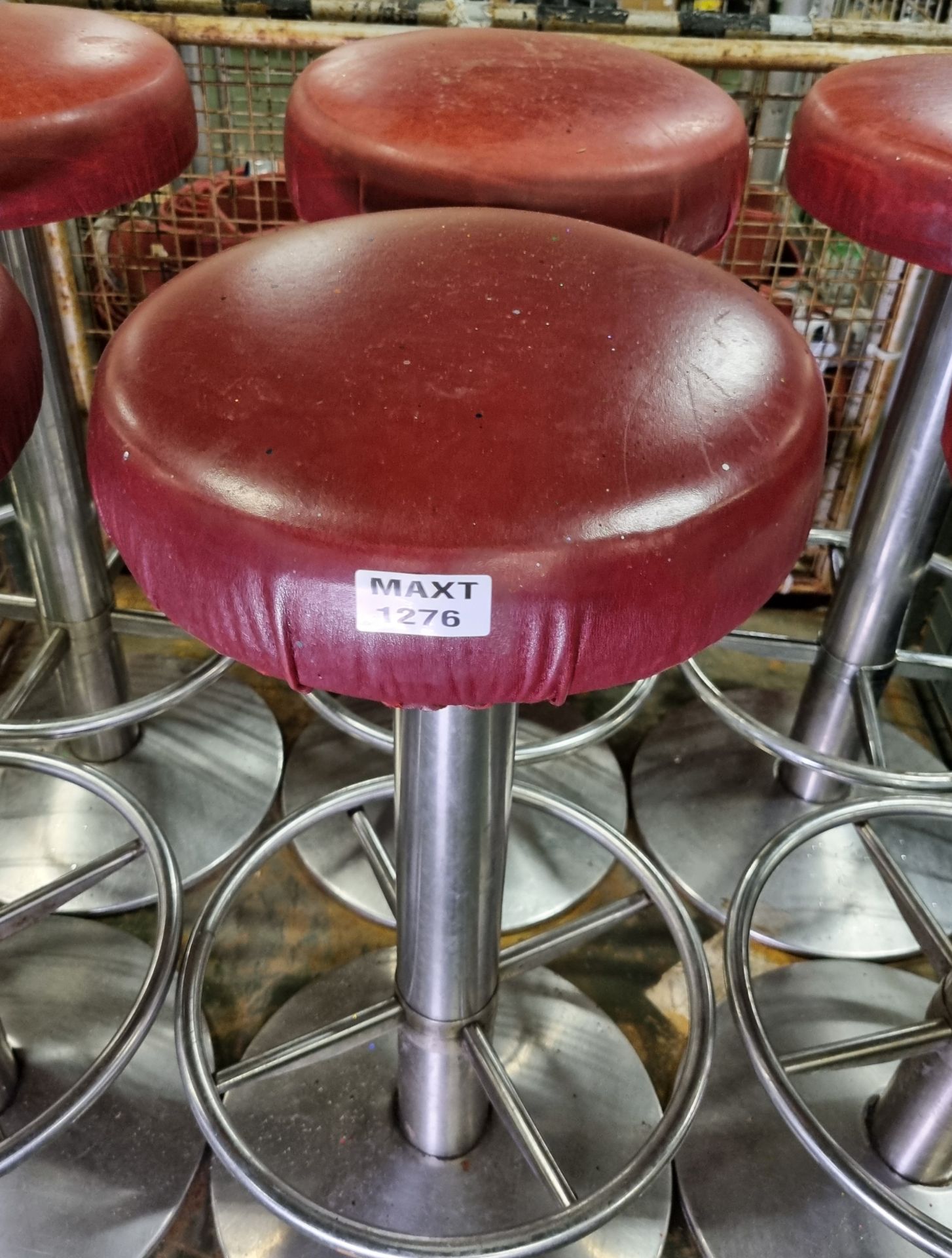 6x Metal padded stools - H 800 mm - Image 4 of 6