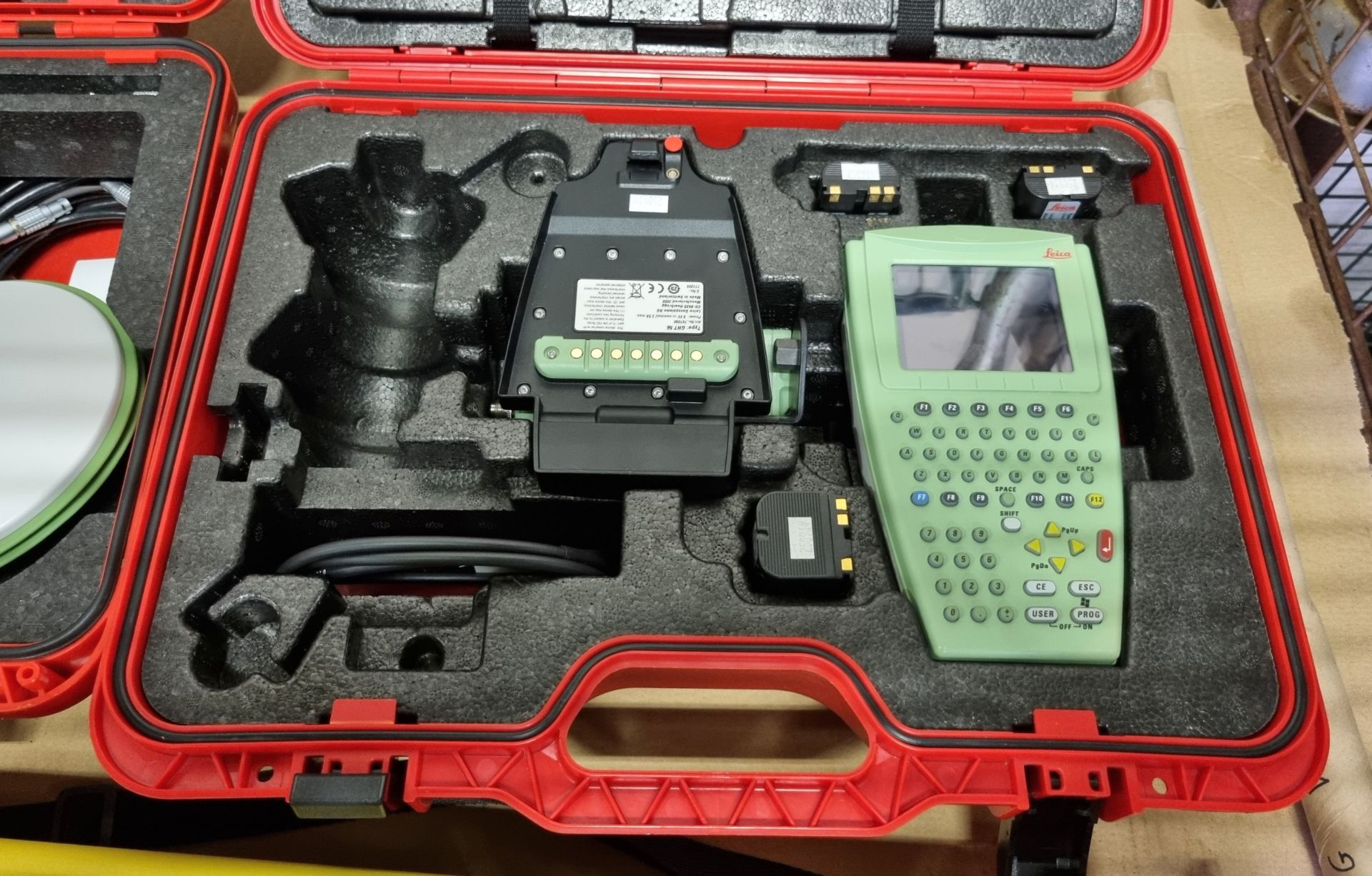 Leica System surveying kit - see description for details - Image 5 of 11