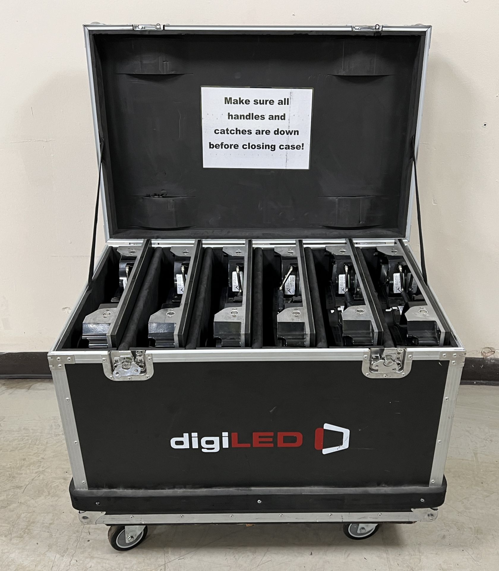 Digi LED HRI3900 kit - 120 LED tiles housed in 20 wheeled flight cases - see description for details - Image 76 of 196