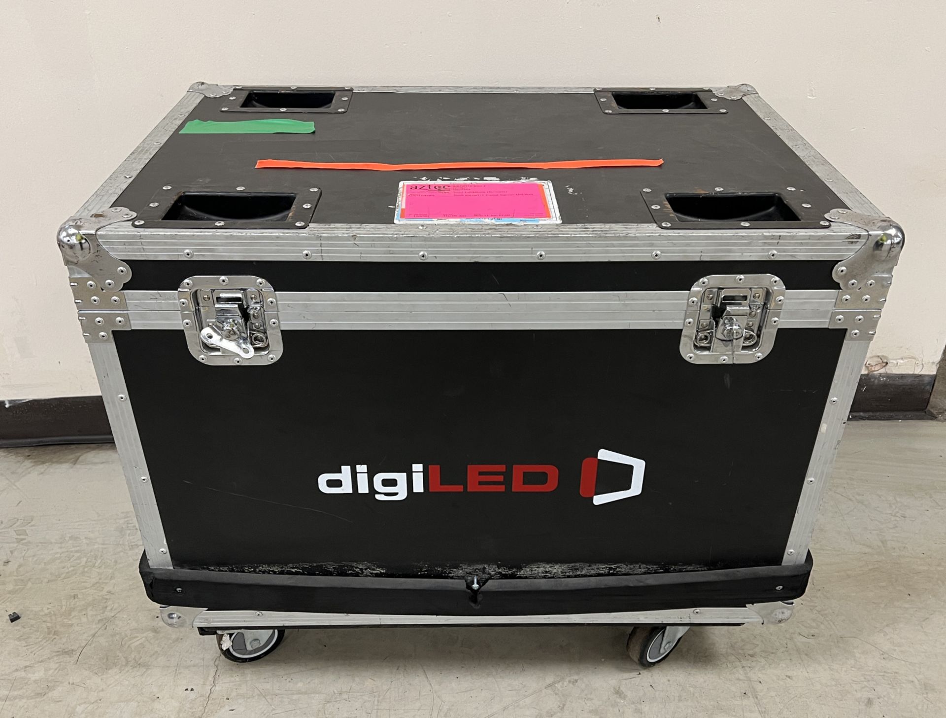 Digi LED HRI3900 kit - 120 LED tiles housed in 20 wheeled flight cases - see description for details - Image 117 of 196