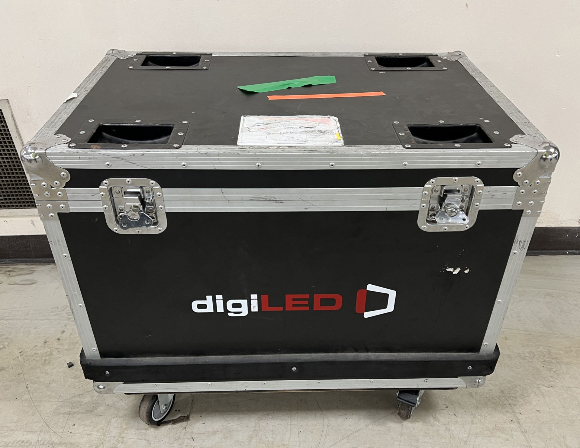 Digi LED HRI3900 kit - 120 LED tiles housed in 20 wheeled flight cases - see description for details - Image 96 of 196