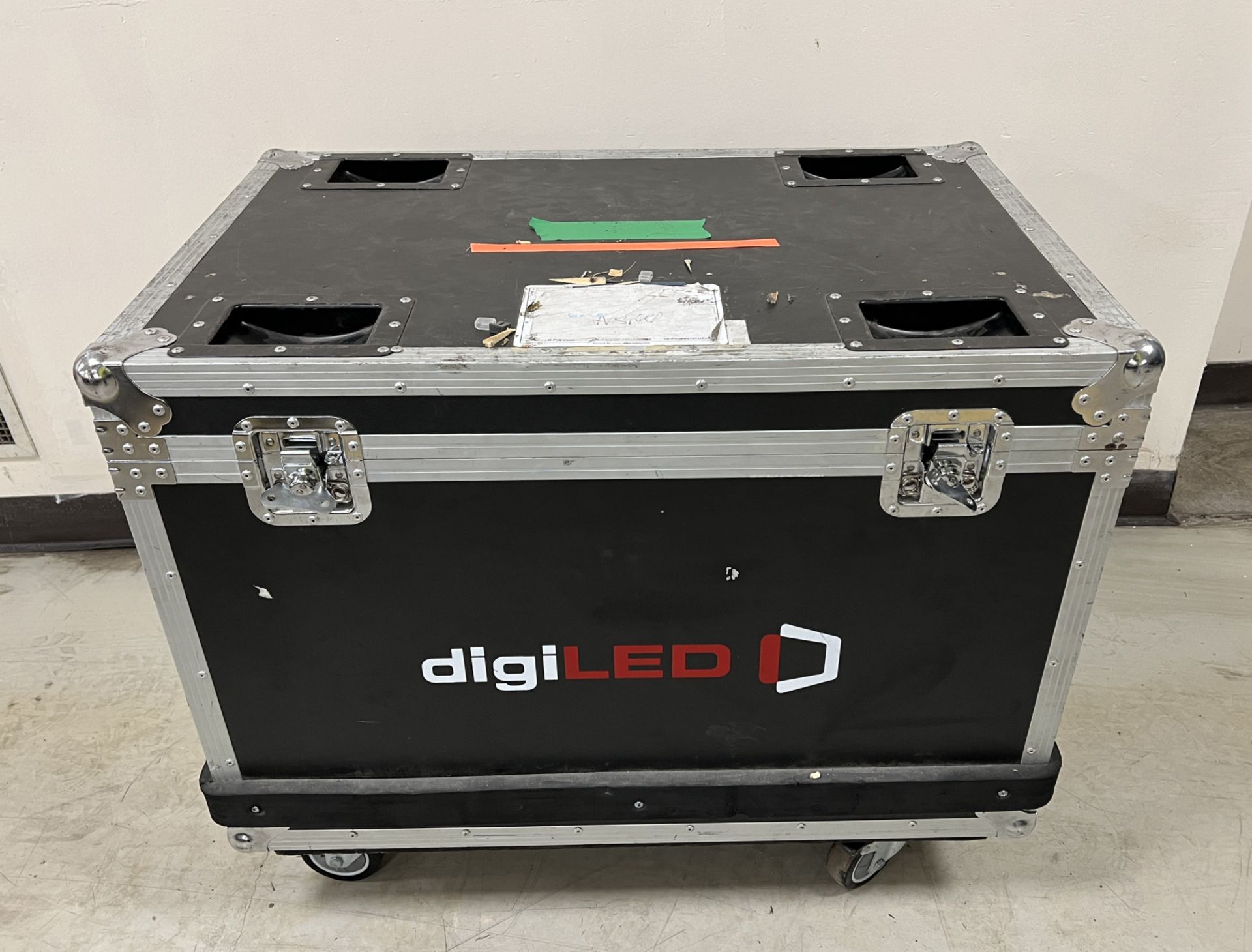 Digi LED HRI3900 kit - 120 LED tiles housed in 20 wheeled flight cases - see description for details - Image 66 of 196