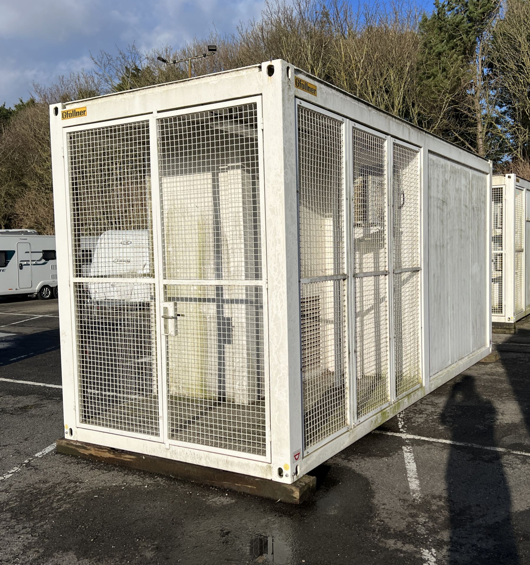 20ft insulated ISO container - L 4900mm + 1160mm caged section x W 2440mm x H approx 3100mm - Image 3 of 26