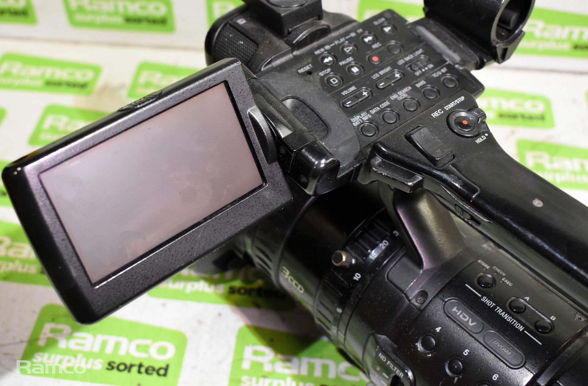 Sony HVR-Z1E 1080i HD camcorder - black - Bild 4 aus 11