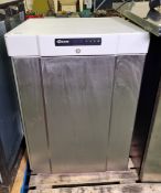 Gram F210 RG undercounter freezer - W 600 x D 640 x H 840 mm
