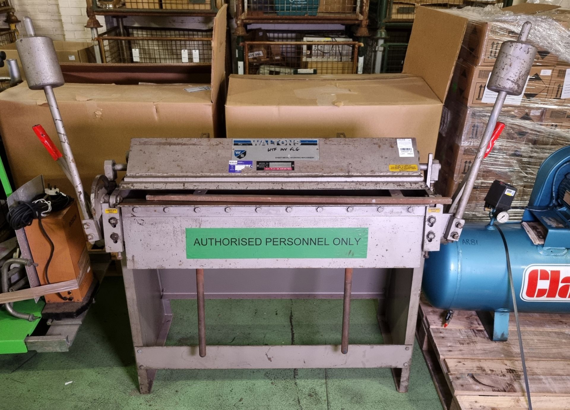 Waltons HFM 40/16 sheet metal folding machine - Serial No: 9308 / 30 - capacity: 16 SWG