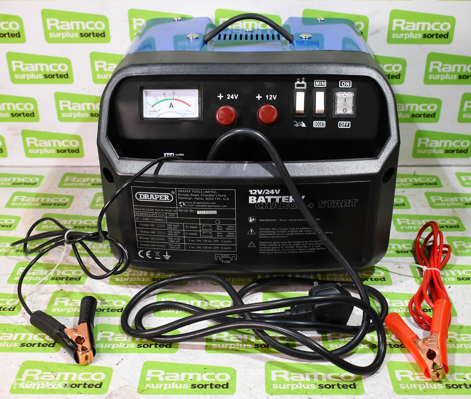 Draper 25354 battery charger/starter 12 / 24V - 240V input