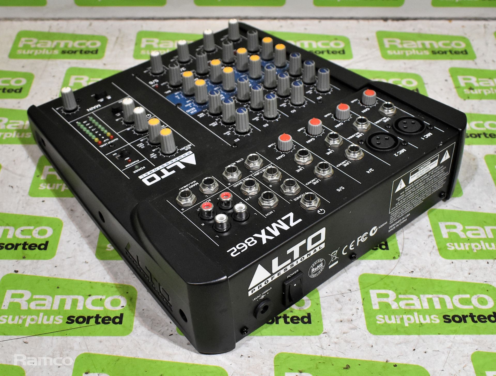 ALTO Pro ZMX862 6-channel 2-bus mixer, Yamaha MV800 audio mixer - Image 11 of 12