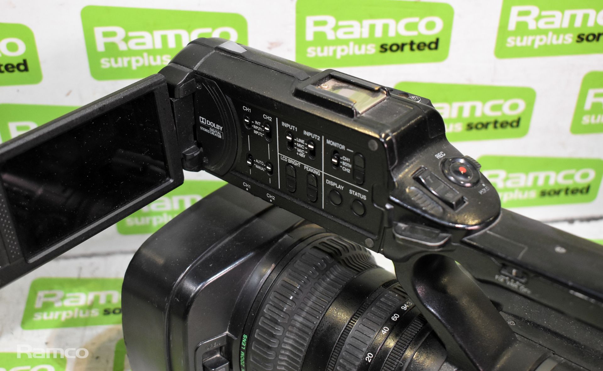 JVC GY-HM650E HD memory card camera recorder, Sony PMW-500 HD-XDCAM camcorder body - SPARES/REPAIRS - Bild 3 aus 21