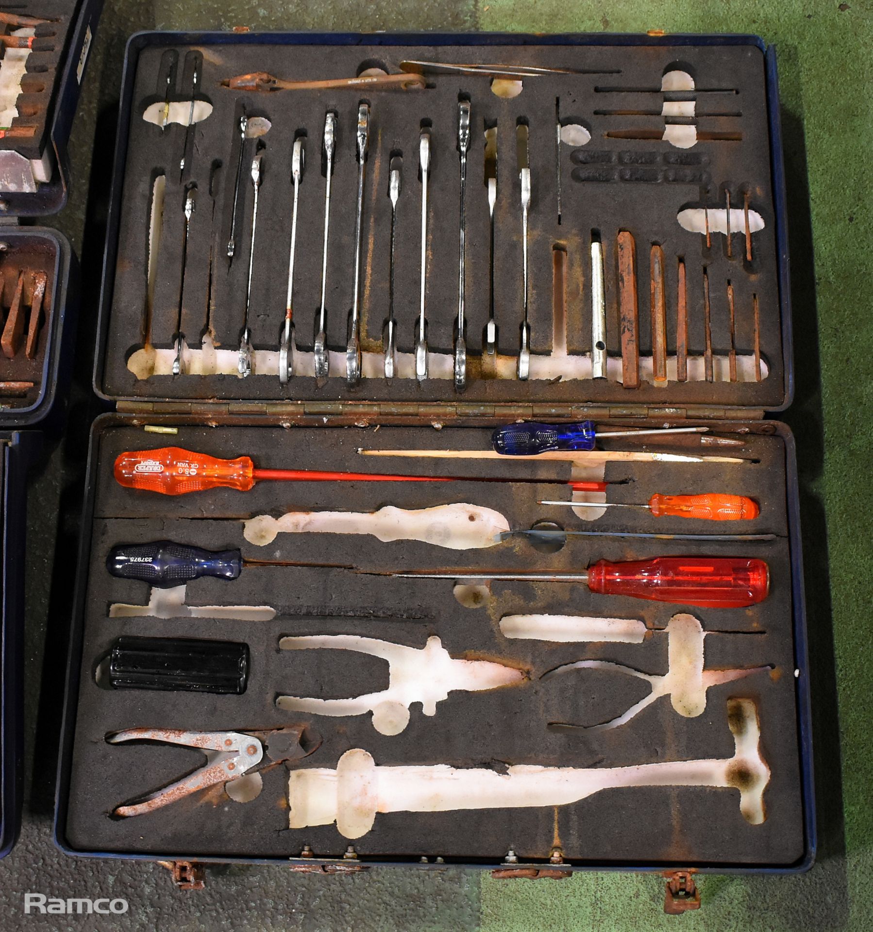 3x Multi piece tool kits in composite case - spanners, screwdrivers, hammer and punches - Image 5 of 7