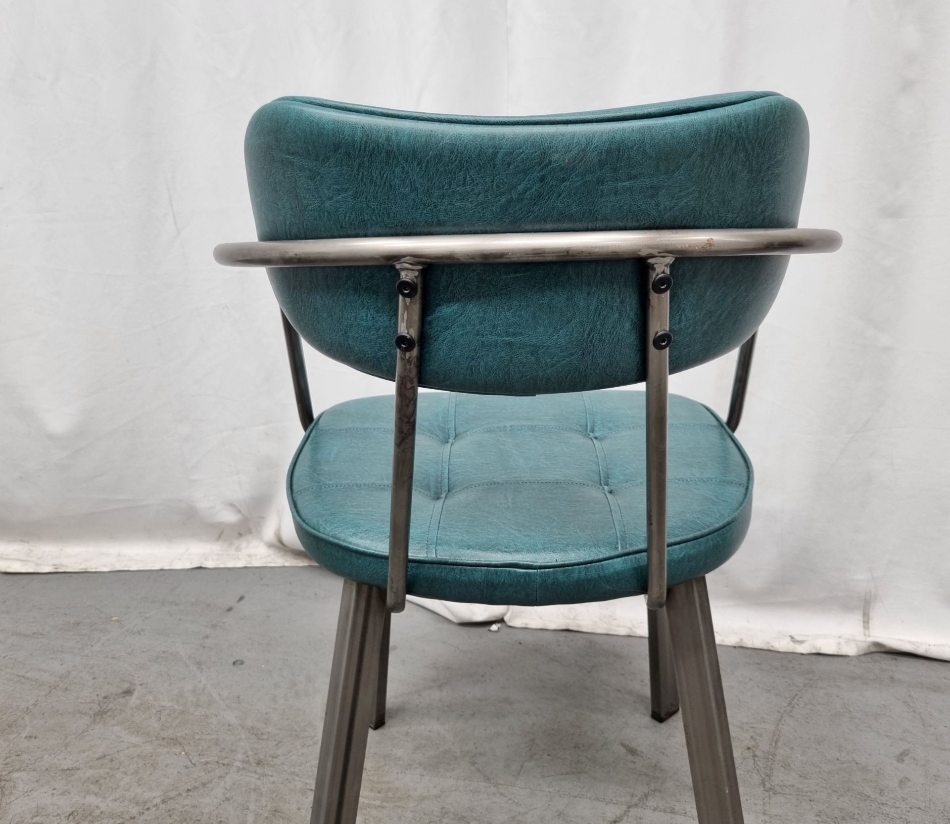 4x Industrial green leather restaurant chairs - L 550 x W 600 x H 80cm - Image 12 of 13