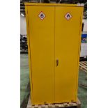 Yellow flammable storage cabinet - W 920 x D 500 x H 1820mm