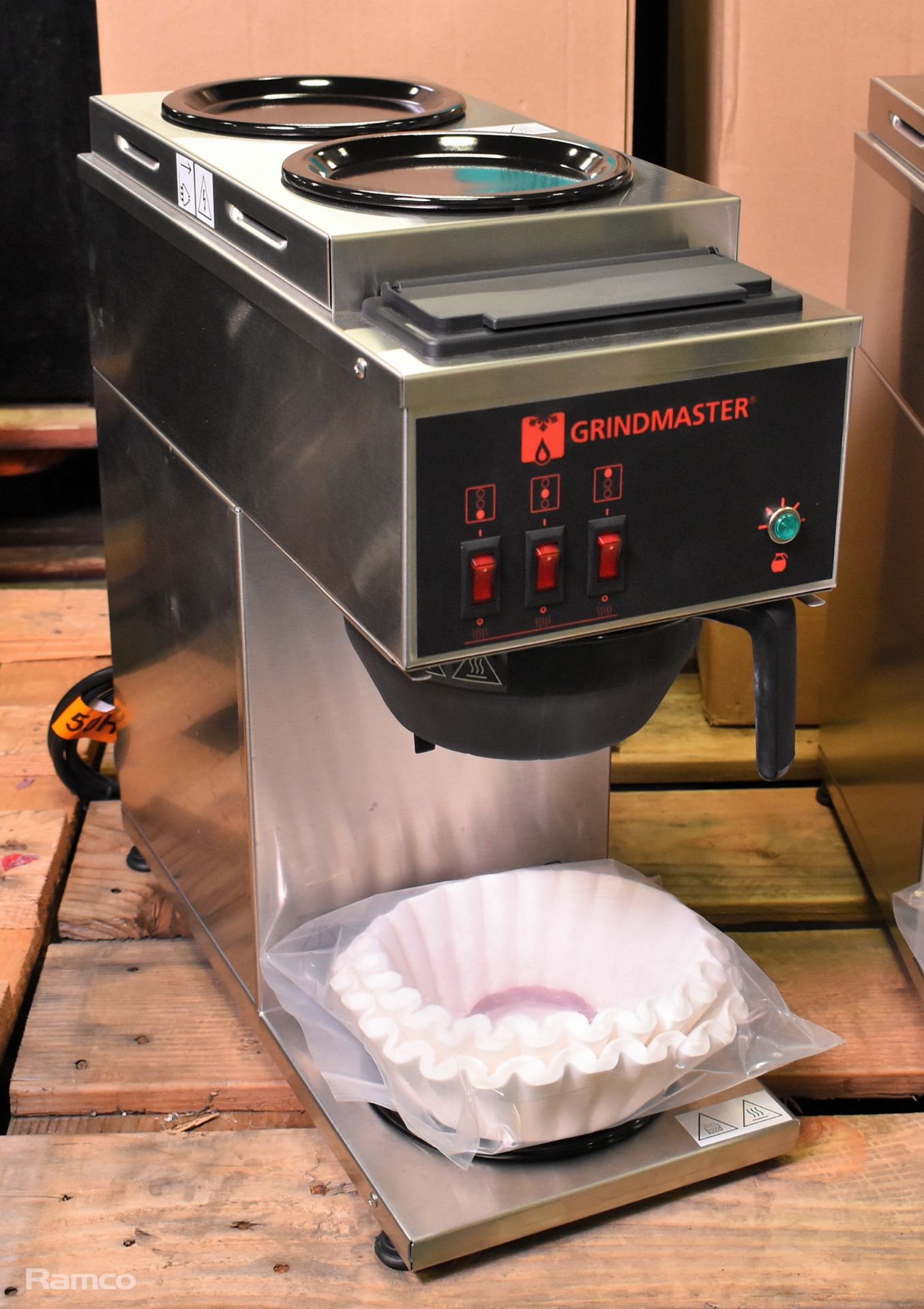 Grindmaster CP03UK coffee brewer