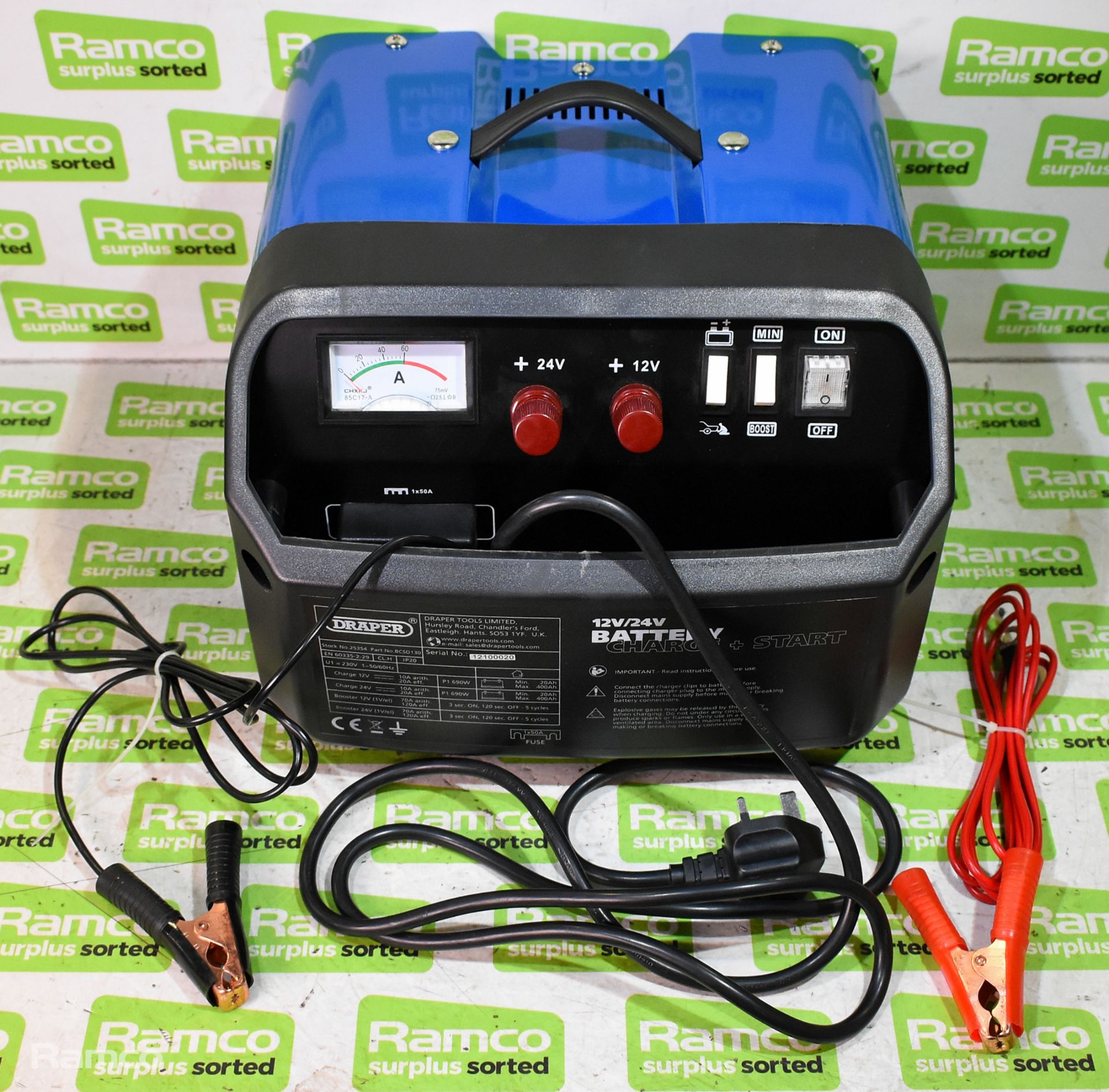 Draper 25354 battery charger/starter 12 / 24V - 240V input - Image 2 of 10