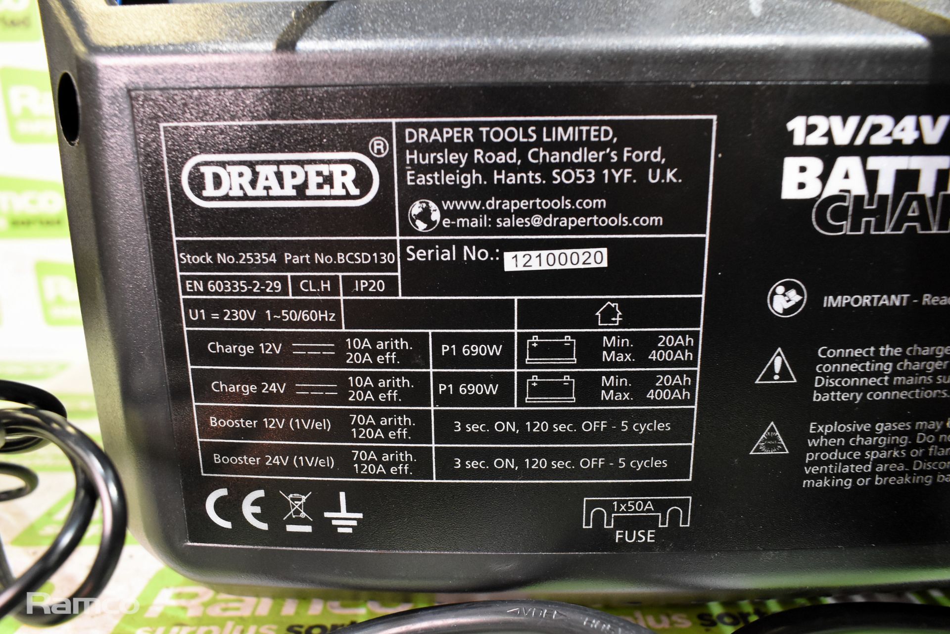 Draper 25354 battery charger/starter 12 / 24V - 240V input - Image 3 of 10