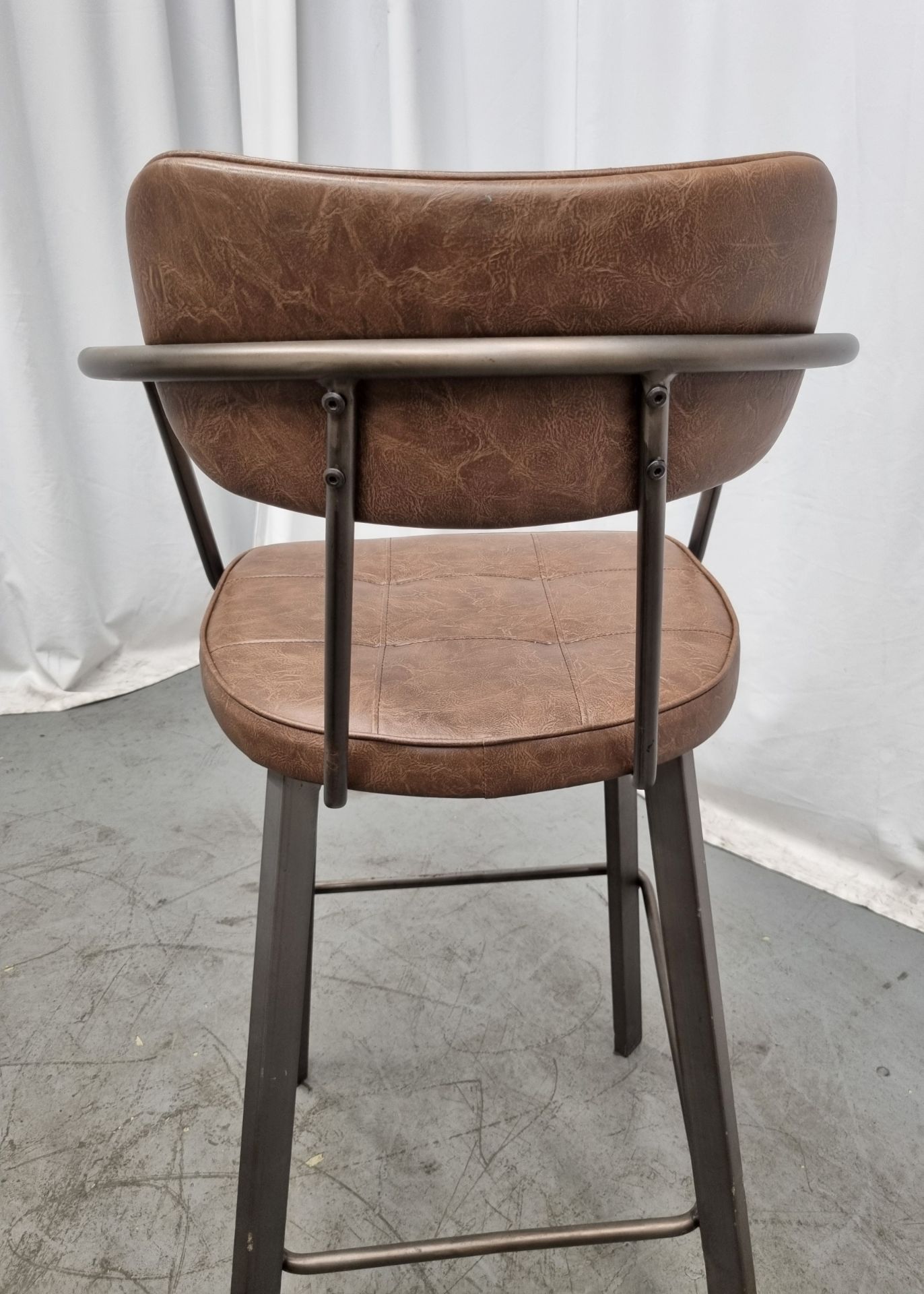 3x Industrial brown leather restaurant chairs - L 550 x W 600 x H 1100mm - Bild 8 aus 11