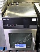 Lincat LCSI 1.06 HER stainless steel countertop combi oven - W 600 x D 950 x H 750mm