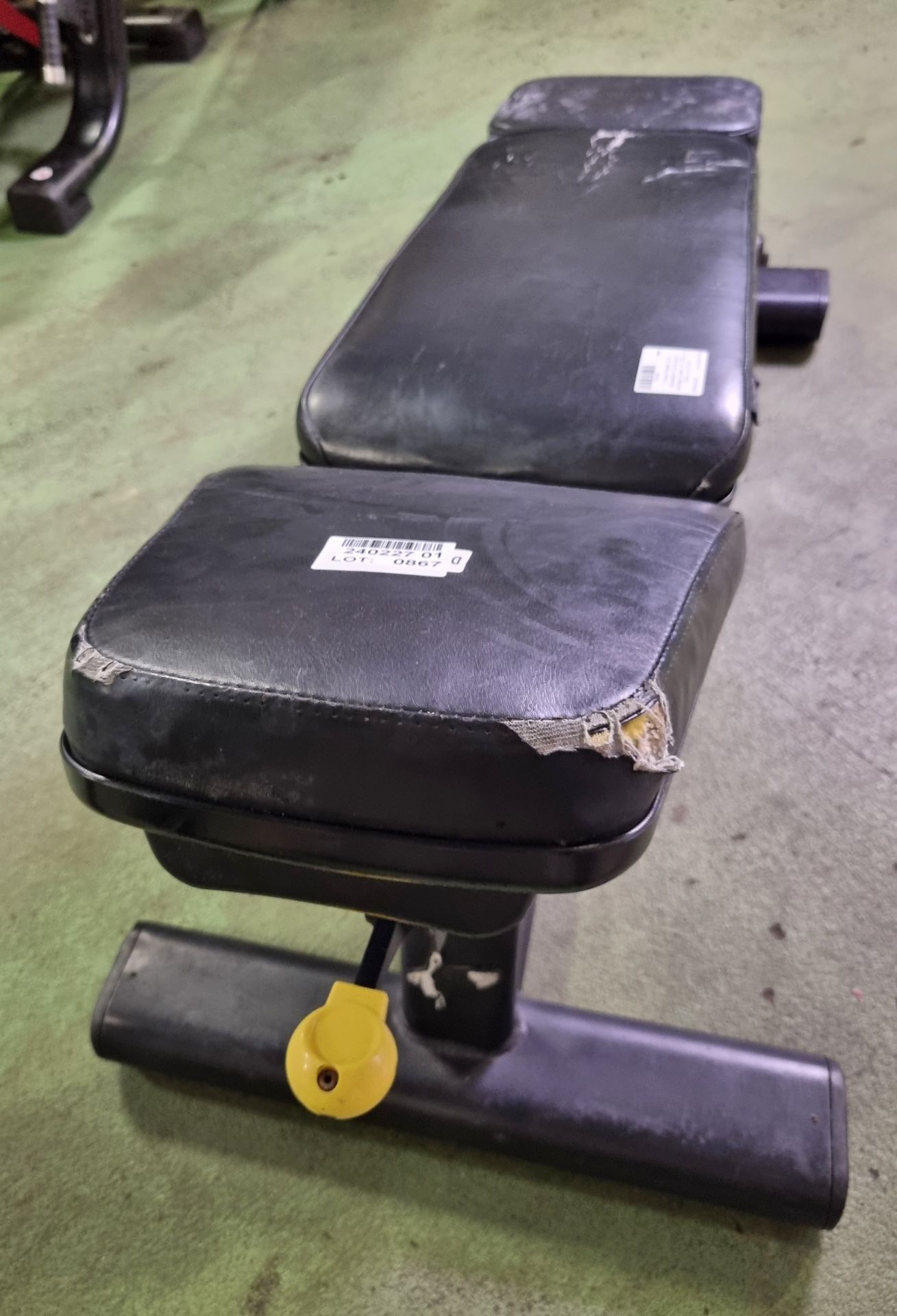 Pulse Fitness 751G adjustable incline bench - damage to seat - W 1300 x D 600 x H 470 mm - Bild 4 aus 4