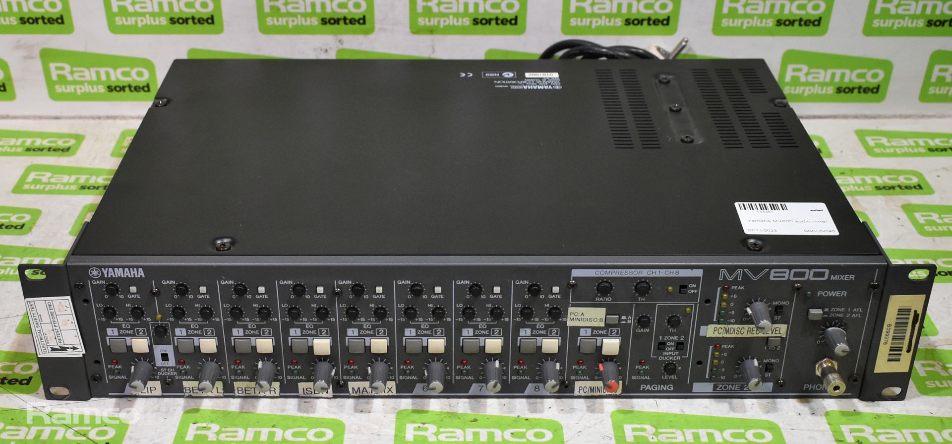 ALTO Pro ZMX862 6-channel 2-bus mixer, Yamaha MV800 audio mixer - Image 2 of 12