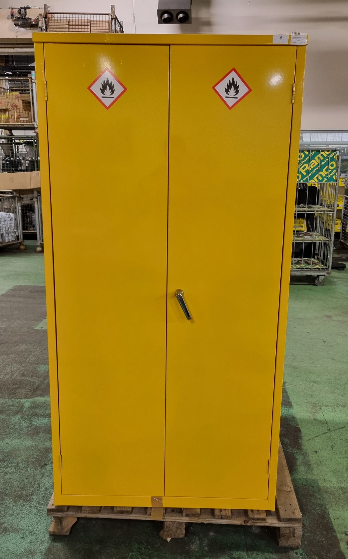 Yellow flammable storage cabinet - no key - W 920 x D 500 x H 1820mm