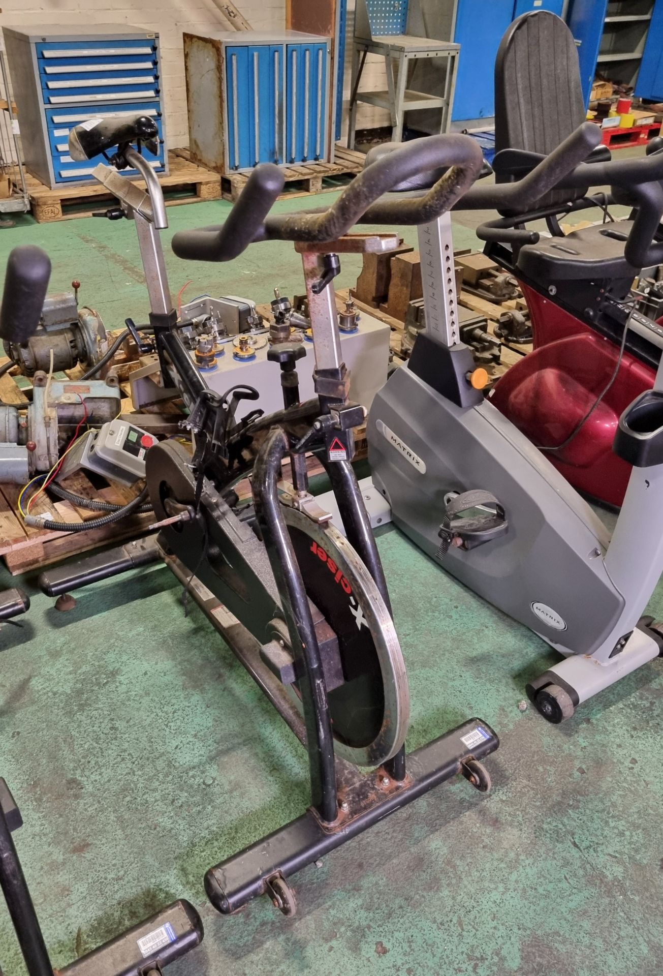 3x Higol X-ciser spin bikes - mould on handlebars - W 1030 x D 630 x H 1210 mm - Image 10 of 14