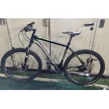 Merida Big Seven hardtail mountain bike - 3x10 Shimano drivetrain - Shimano hydraulic disc brakes