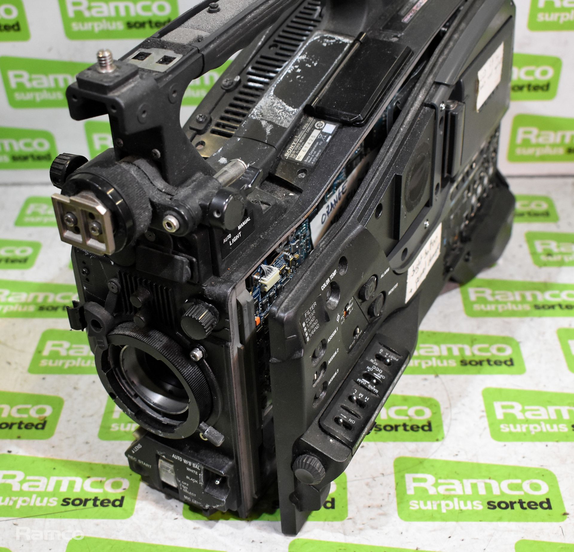 JVC GY-HM650E HD memory card camera recorder, Sony PMW-500 HD-XDCAM camcorder body - SPARES/REPAIRS - Image 16 of 21