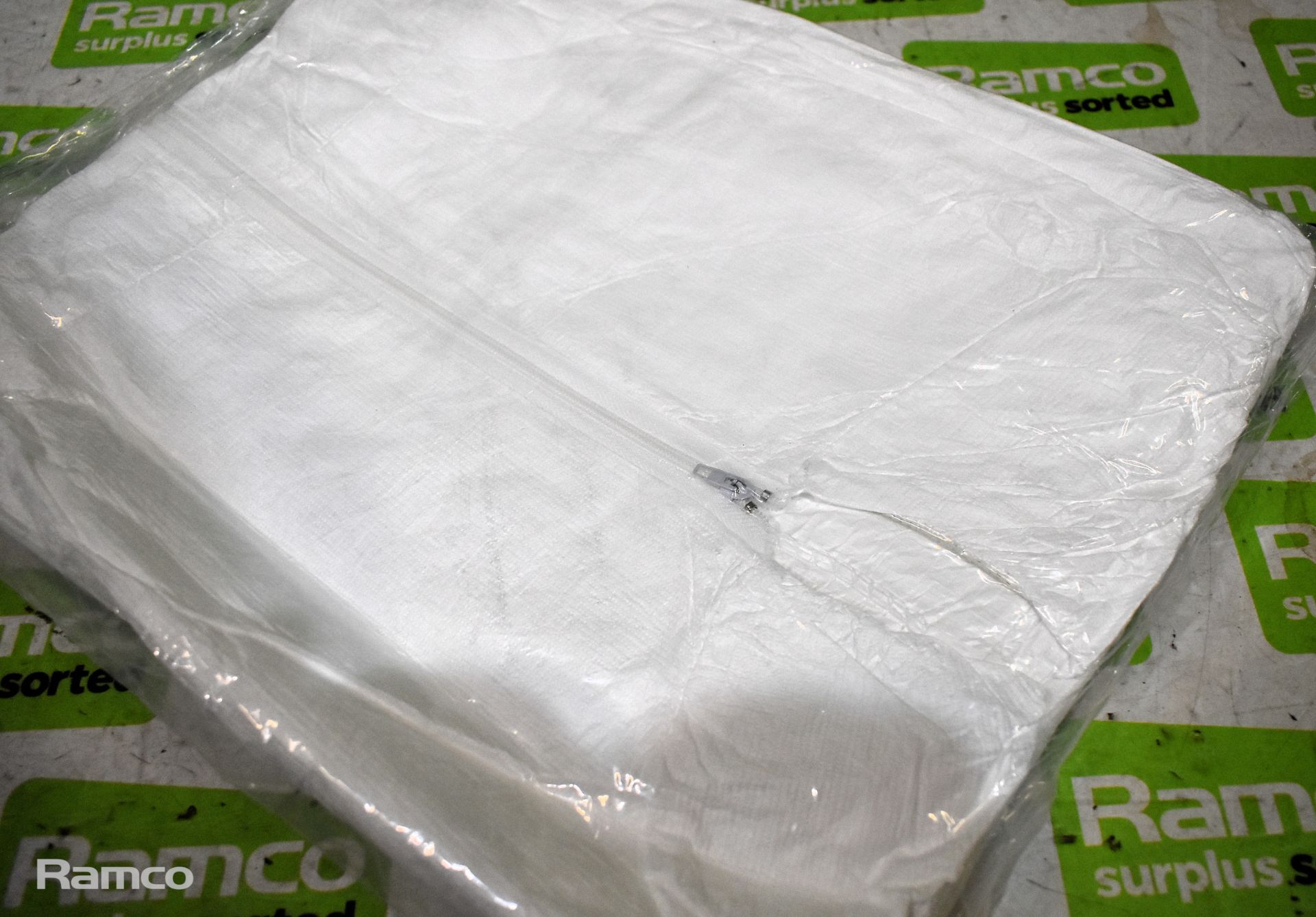 4x boxes of Tyvek disposable medium coveralls - 50 per box - Image 4 of 5