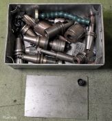 Box of tapered shank drills