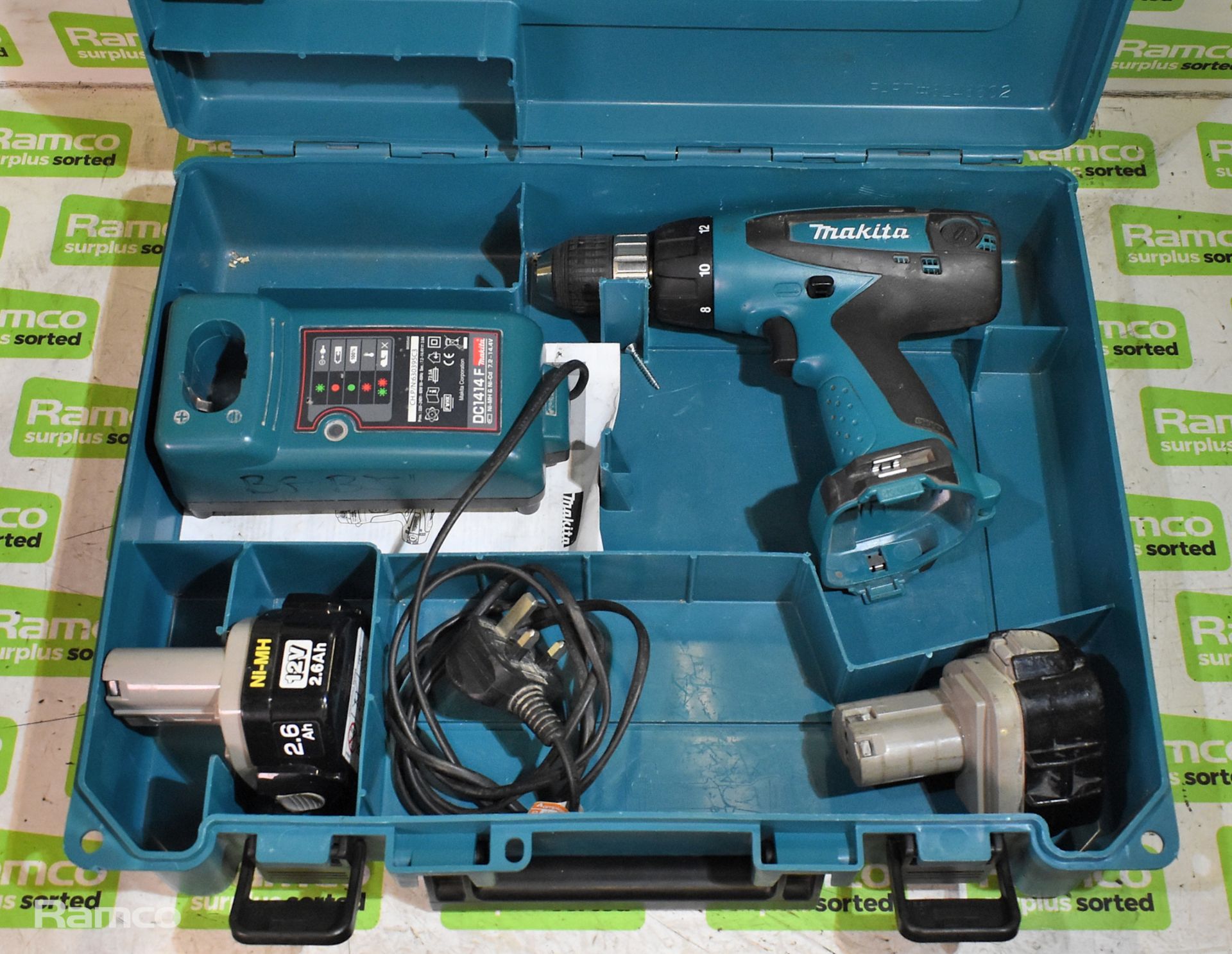 Makita 6317D cordless drill - DC1414F charger - 2 x 12V batteries - case - Image 2 of 6